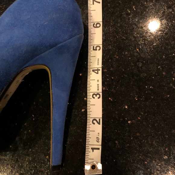 Topshop Blue suede pumps - Picture 3 of 4